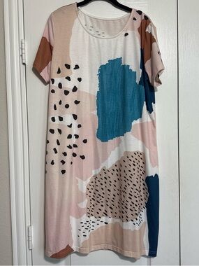 Abstract Colorblock T-Shirt Dress in Pink, Teal, Tan